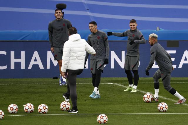 三位2亿先生！76人三巨头合同总额超7亿美元